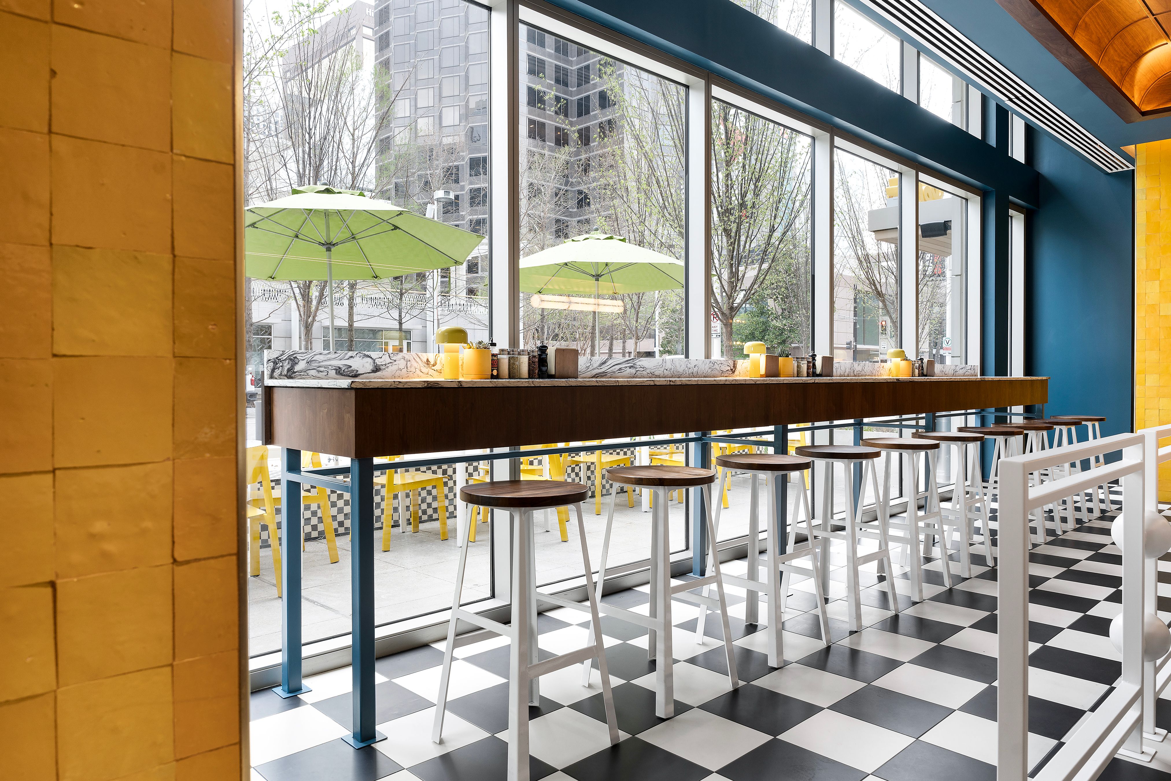 PIZZA LEILA Coeval Studio