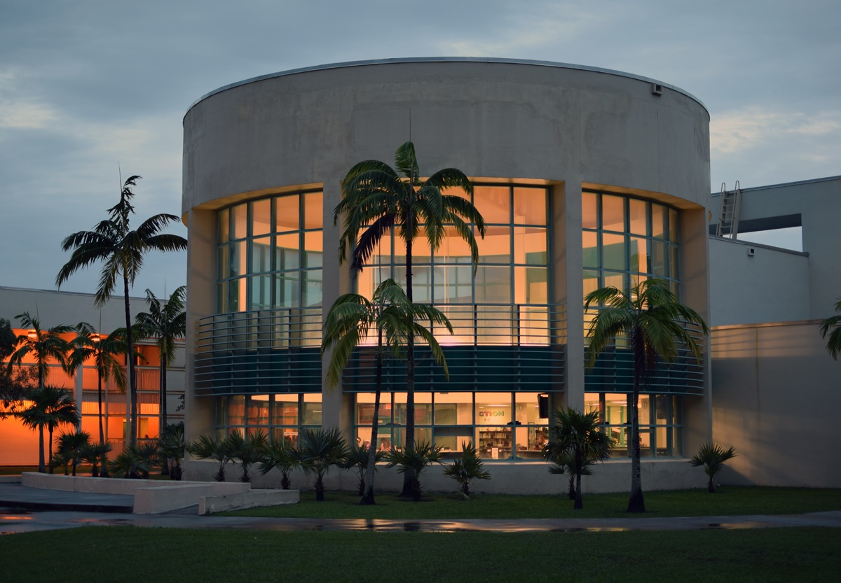 Hialeah Gardens Middle School Uniform Fasci Garden