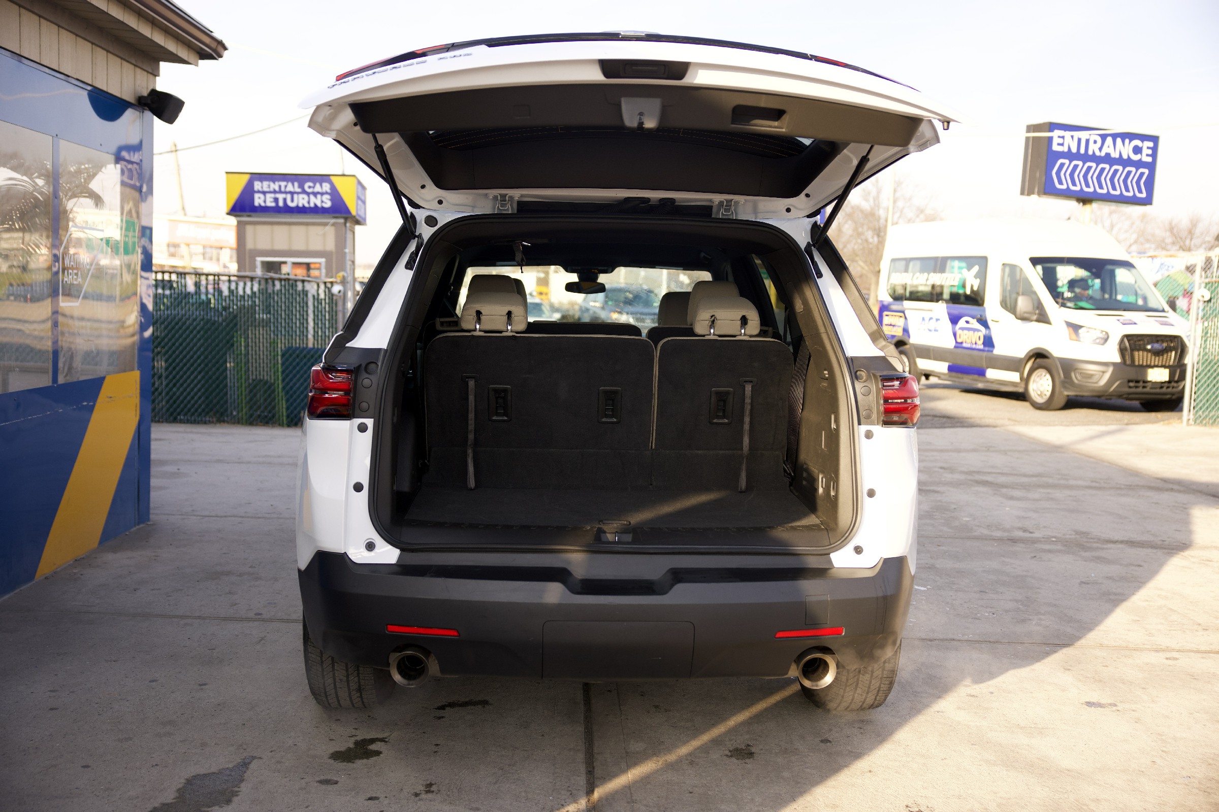 Rent a Fullsize SUV in EWR / JFK / LGA and Brooklyn Local Locations Drivo