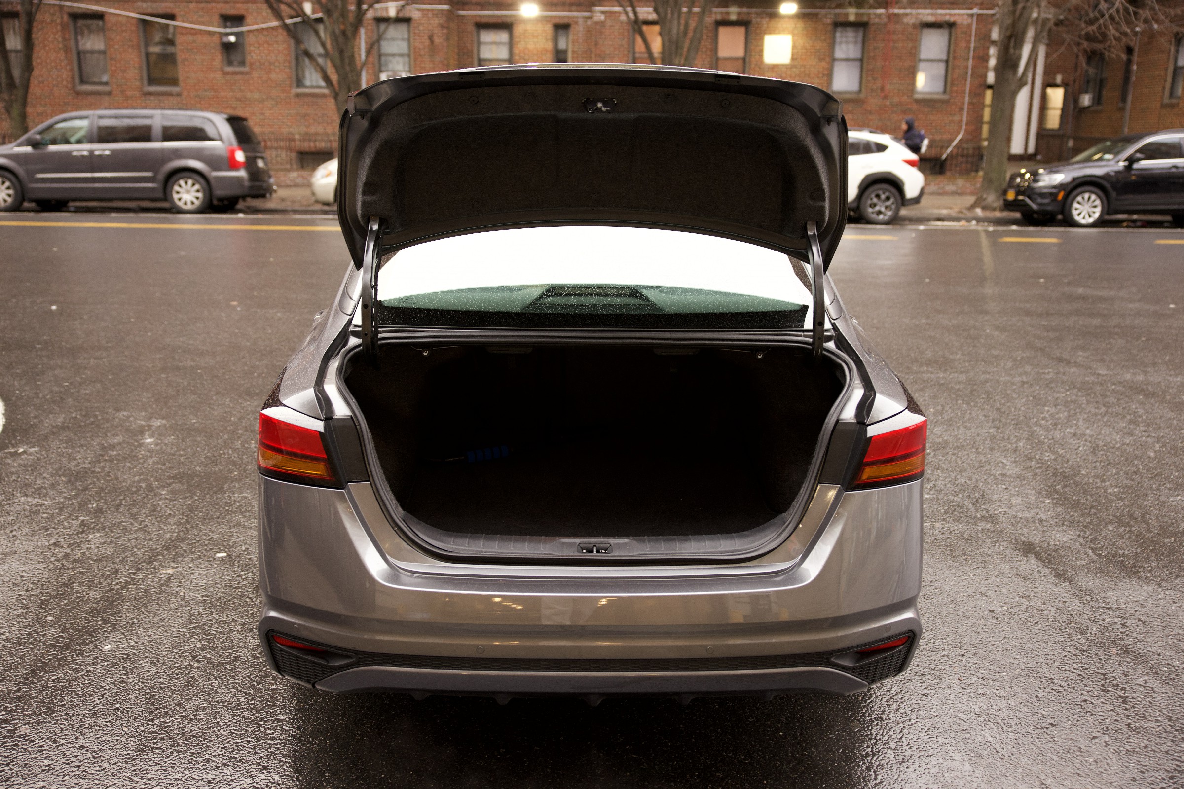 Rent a Fullsize Car in EWR / JFK / LGA and Brooklyn Local Locations Drivo