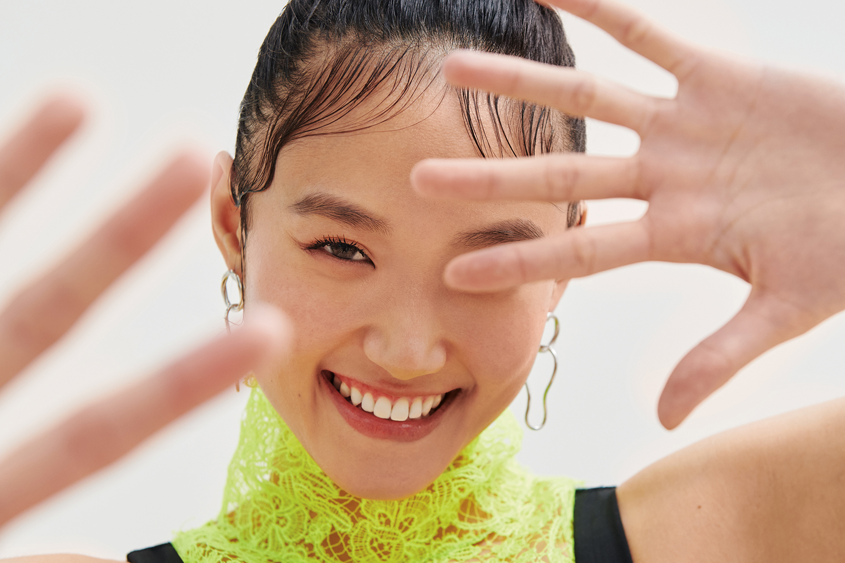 5 Reasons to Skip Your Morning Face Wash ELLE Canada Magazine