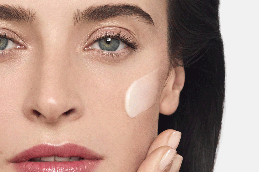 The Skincare Routine That Sets You Up For Success Elle Canada