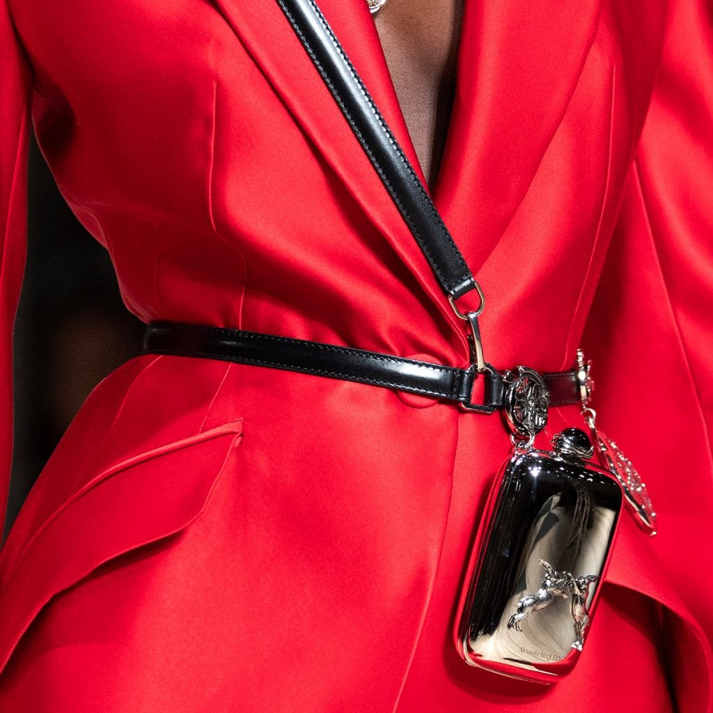 The Biggest Accessory Trends For Fall ELLE Canada Magazine Beauty, Fashion and Lifestyle