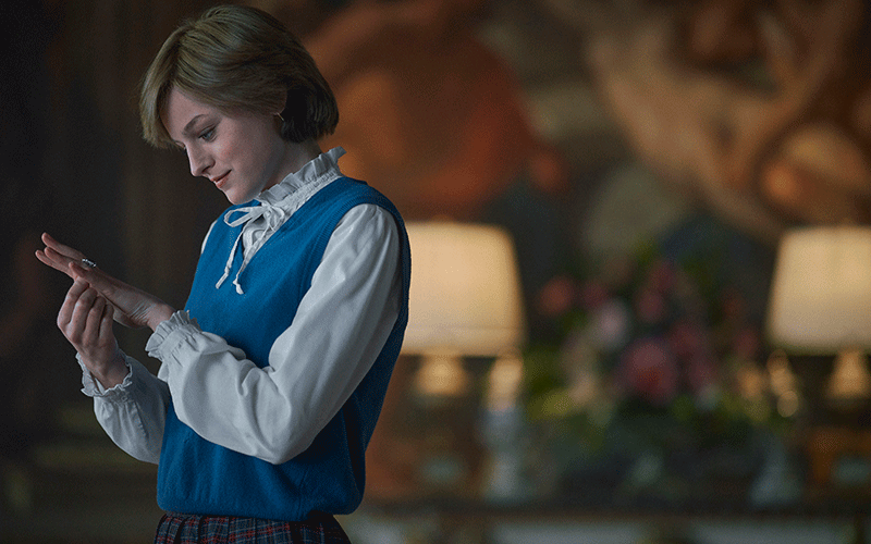 Emma Corrin on Portraying the Happiness of Princess Diana's Life ELLE