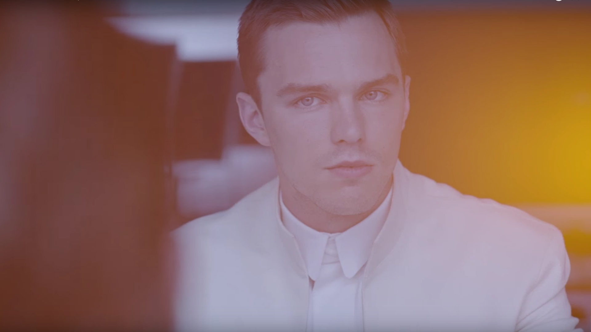 Kristen Stewart And Nicholas Hoult Kiss