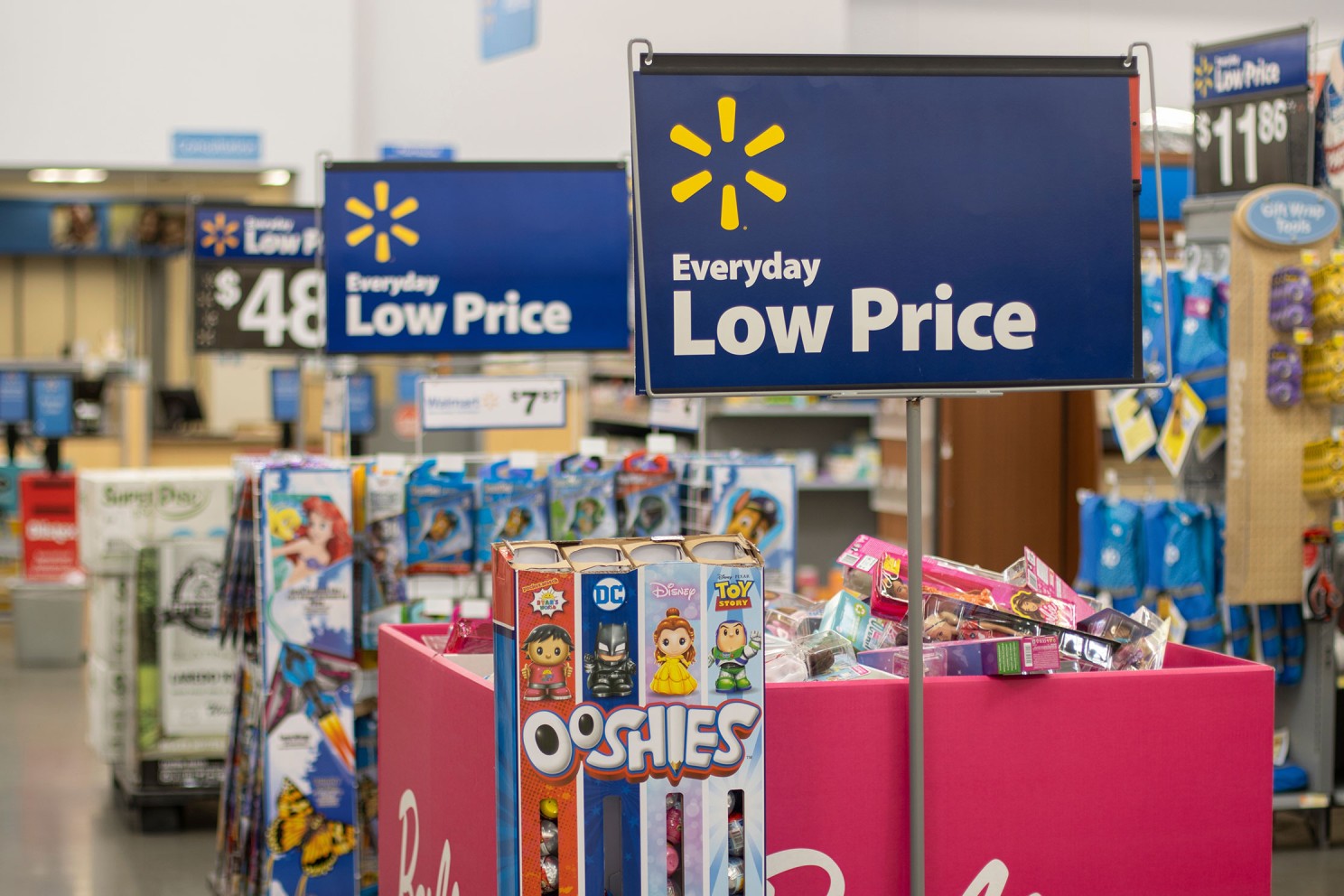 Taking on Amazon How Walmart Embraced Digital Transformation to Keep