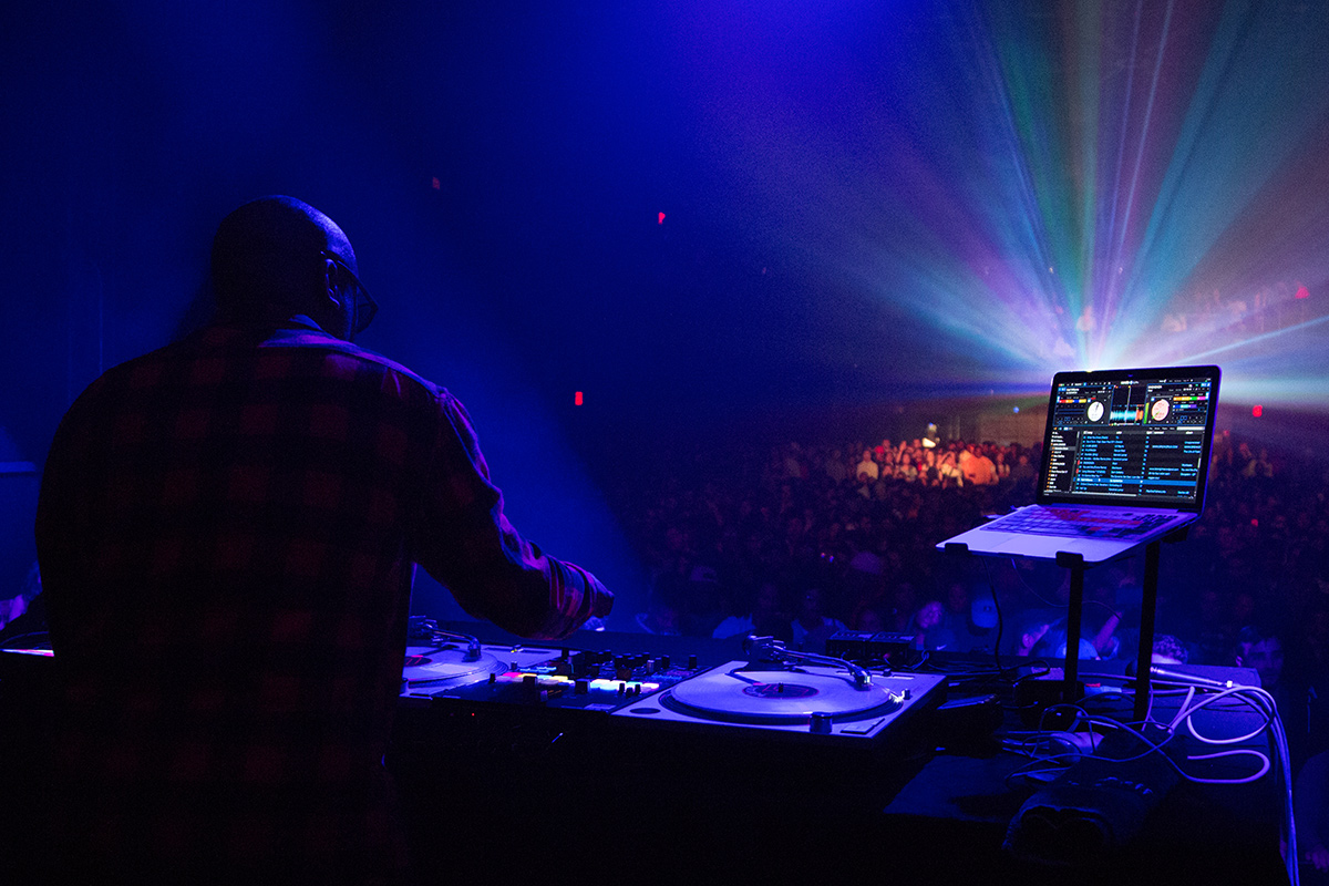 SERATO DJ Pro Gearlounge