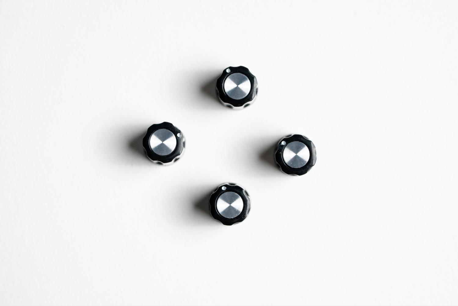 Moog Music Moog Knob Kit For Knurled Pots Gearlounge