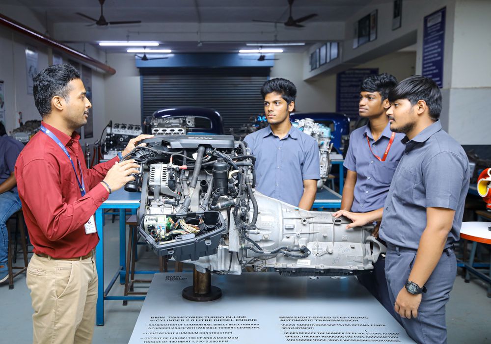 B.Tech Automobile Engineering Colleges in Chennai, India