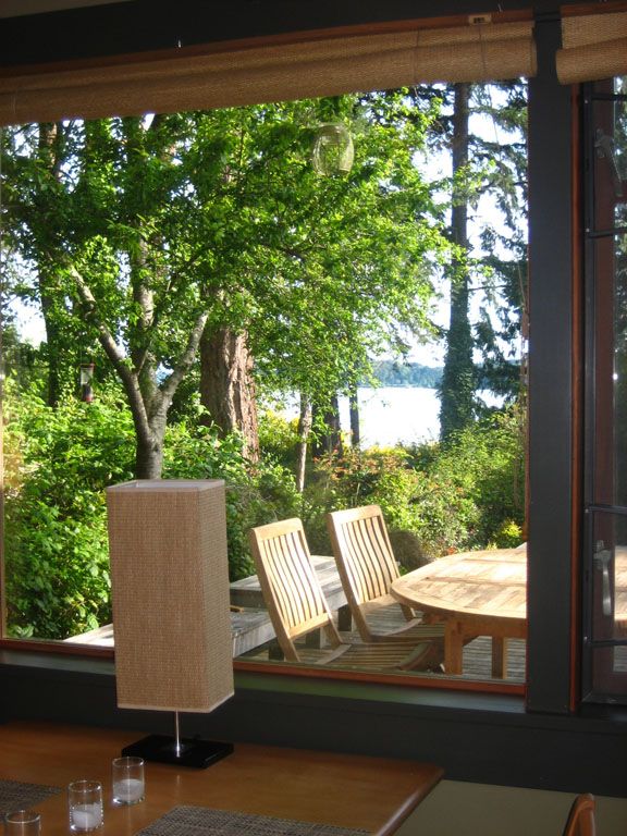 Charming beach cottage on Bainbridge Isleshort ferry ride to Seattle