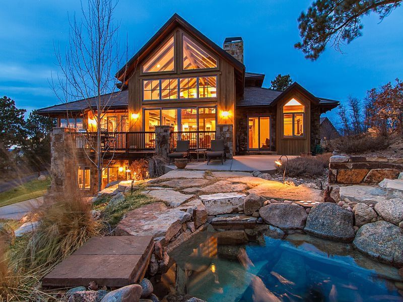 Huge Beautiful Serene Home (between Colorado Springs and Castle Rock