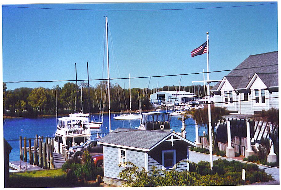 Greenport, Long Island (NY), charming historic home with water views