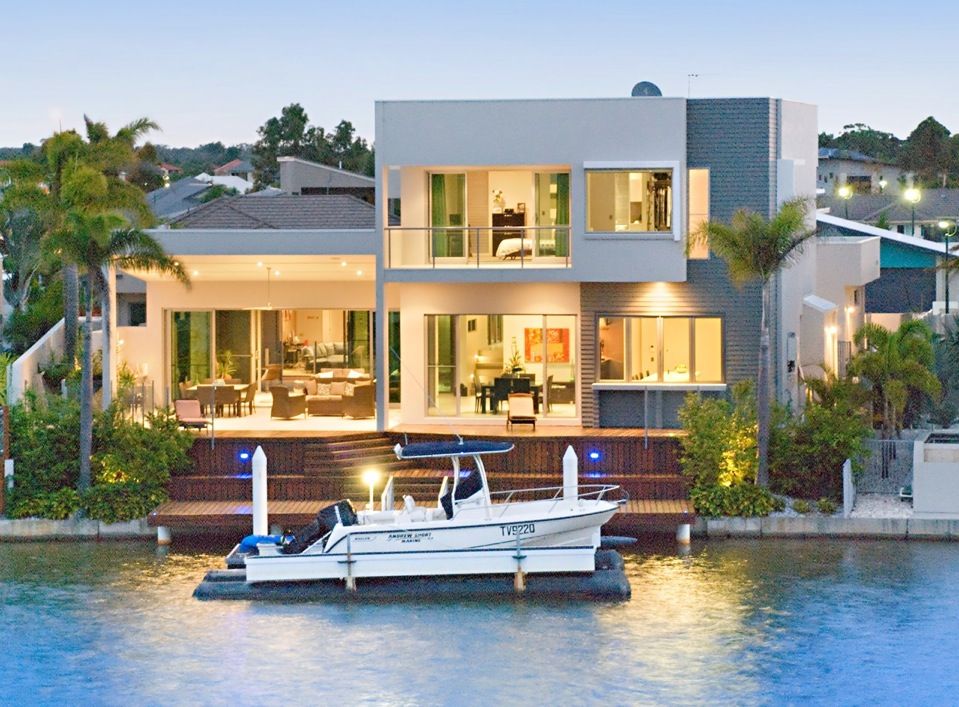 Huge luxury waterfront home Sunshine Coast, Queensland Australia