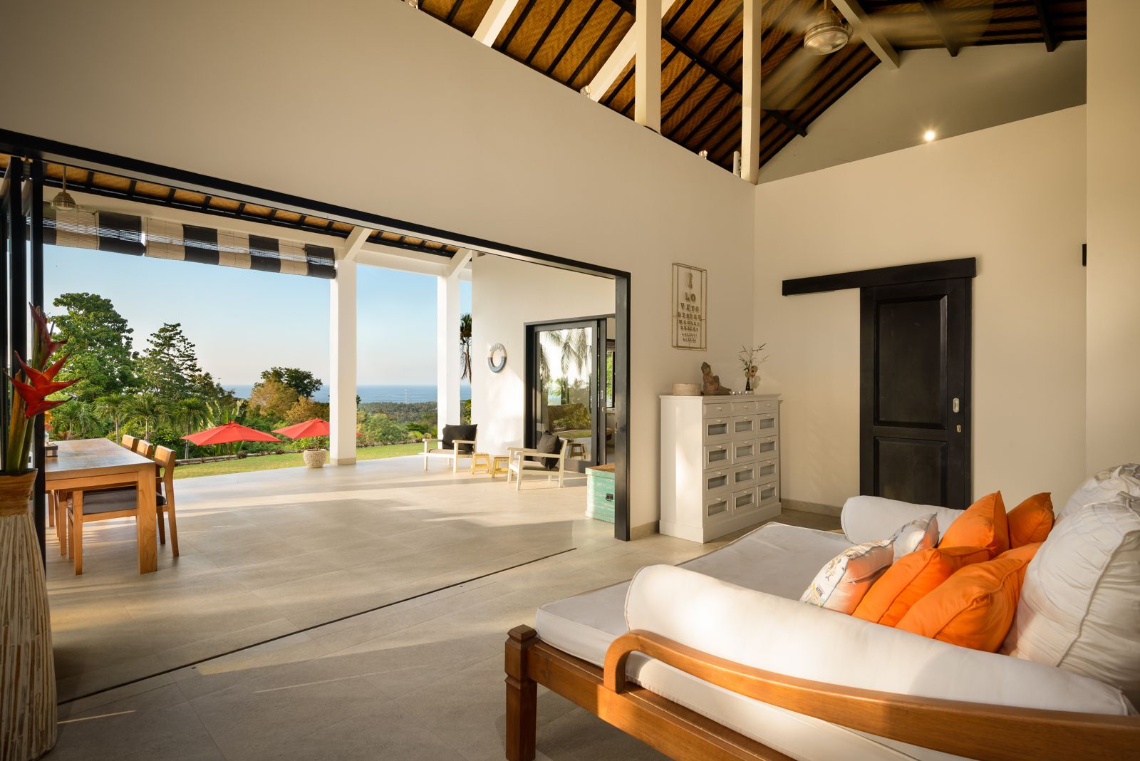 Bali Sea View Family Villa + full staff Buleleng / Indonésie