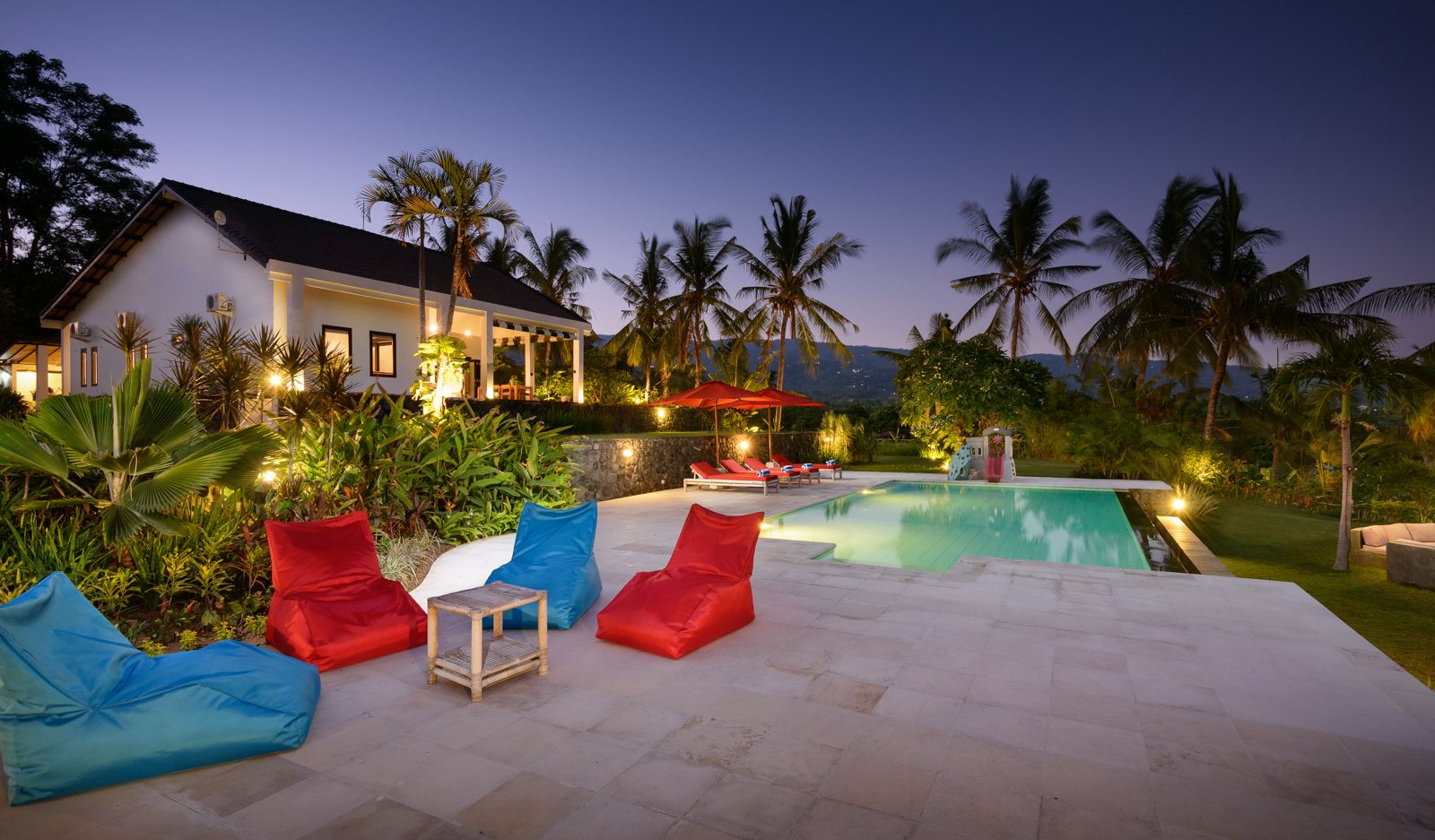 Bali Sea View Family Villa + full staff Buleleng / Indonésie