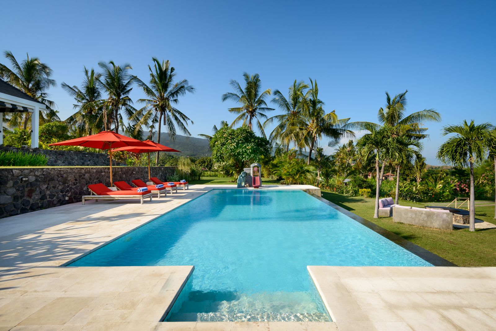 Bali Sea View Family Villa + full staff Buleleng / Indonésie