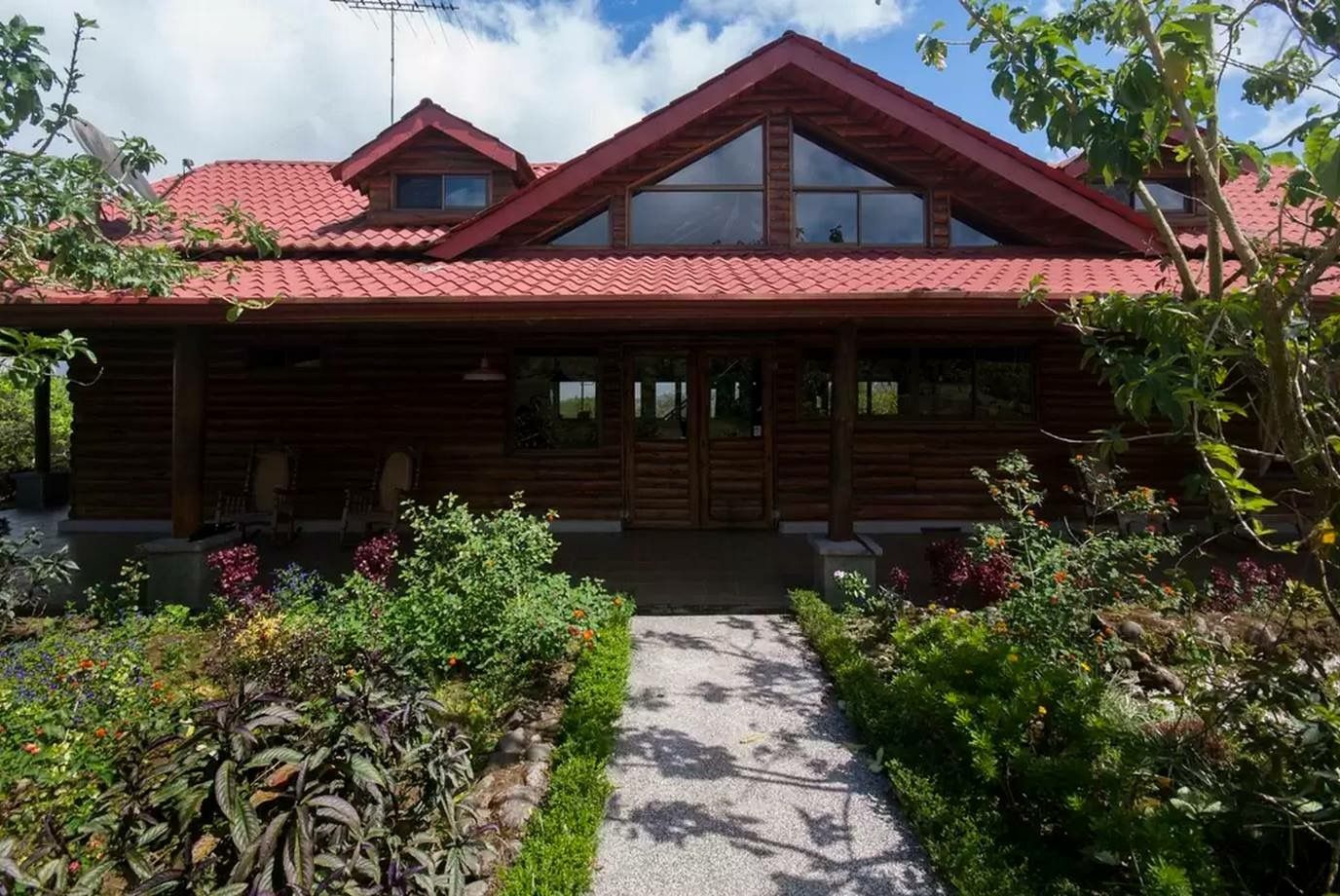 Eugene's Log Cabin, Costa Rica Ciudad Quesada / Costa Rica HomeExchange