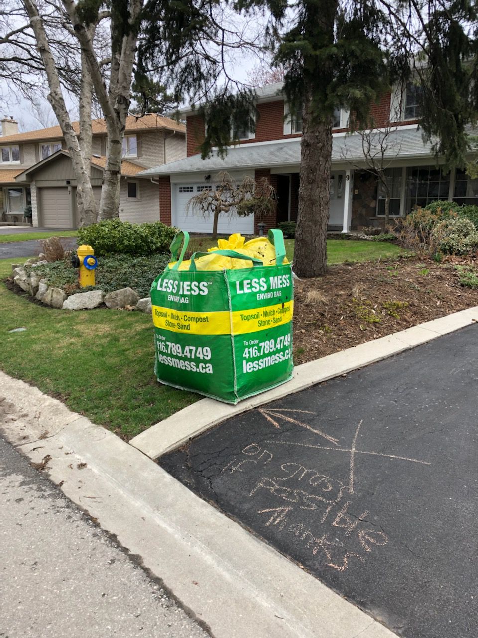 Less Mess Canada Topsoil Delivery Mississauga, Brampton and GTA