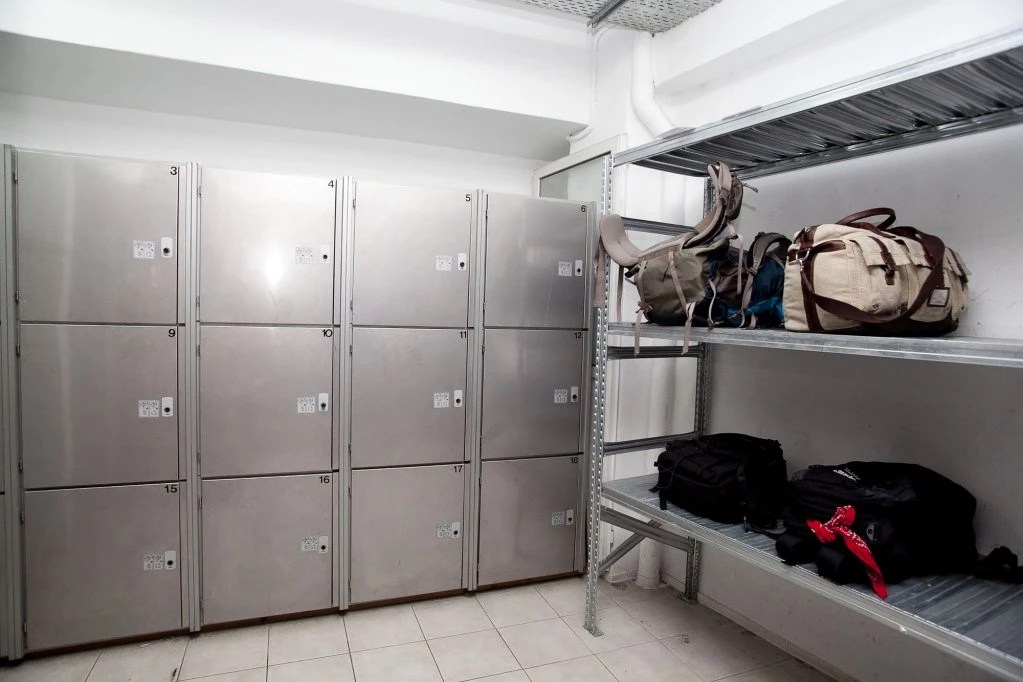 Luggage storage in Athens LugLockers