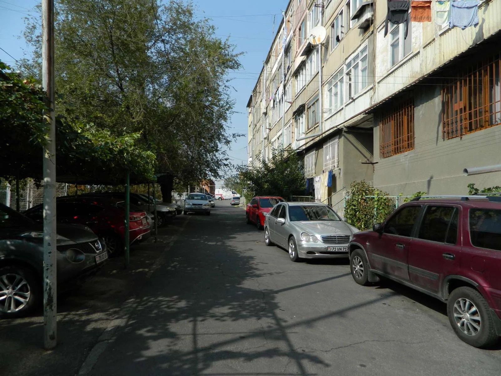 Long & short term storage Yerevan LugLockers