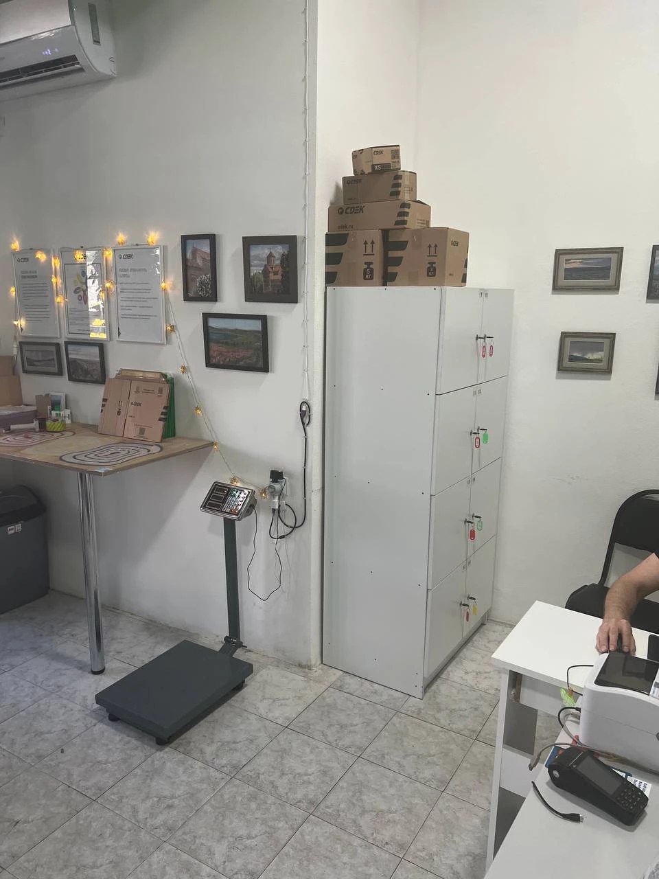 Selfstorage luggage lockers Tbilisi Luglockers