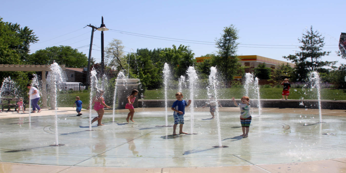 Water Parks and Splash Pads in and Around Naperville 2024 Macaroni