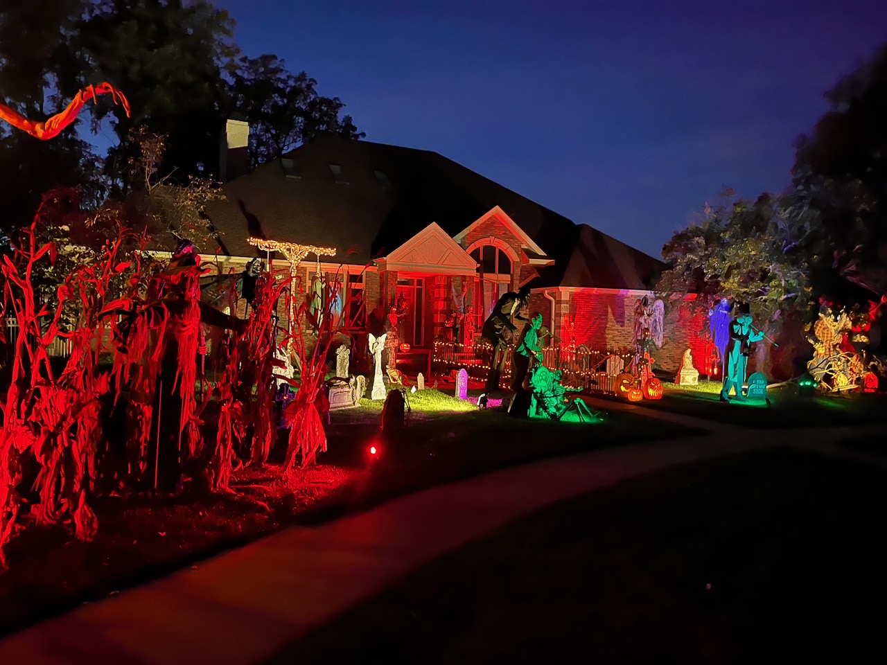 Best Halloween Houses 2023 Macaroni KID Lincoln
