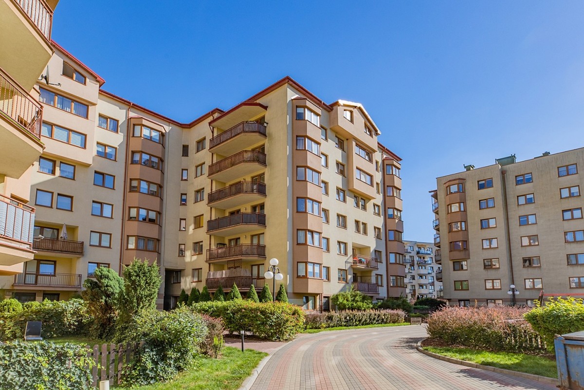 🏡A unique 4room apartment with 2 terraces and gardens, for sale in