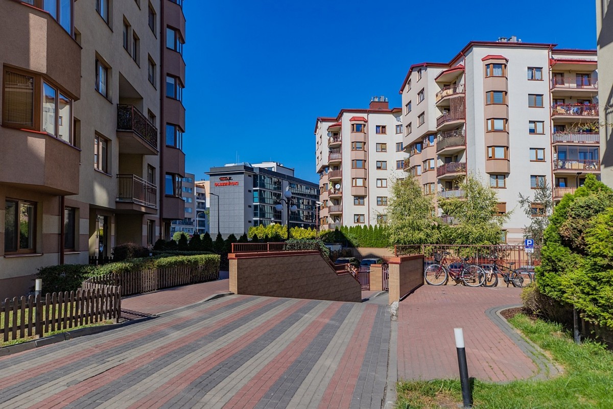 🏡A unique 4room apartment with 2 terraces and gardens, for sale in