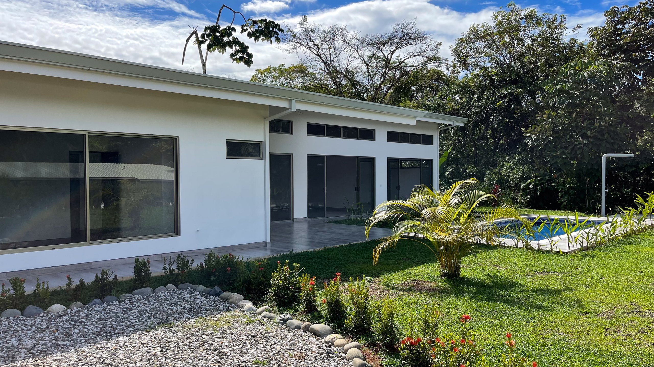 House for Sale in Ojochal Brand New