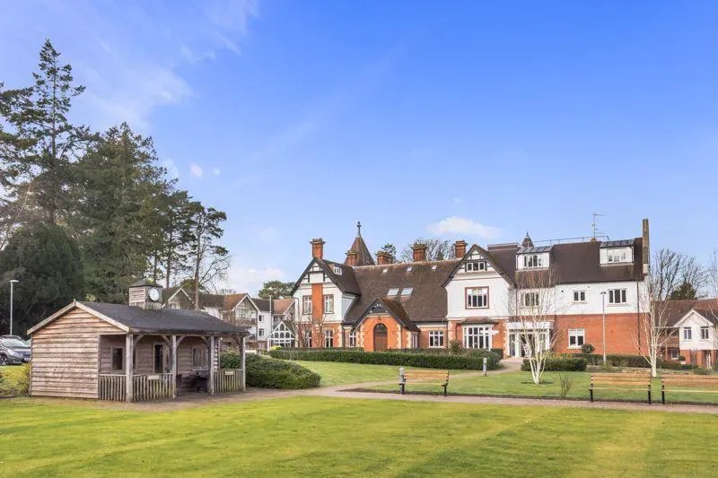 ARCO UK Representing the UK Retirement Community Sector Lottie