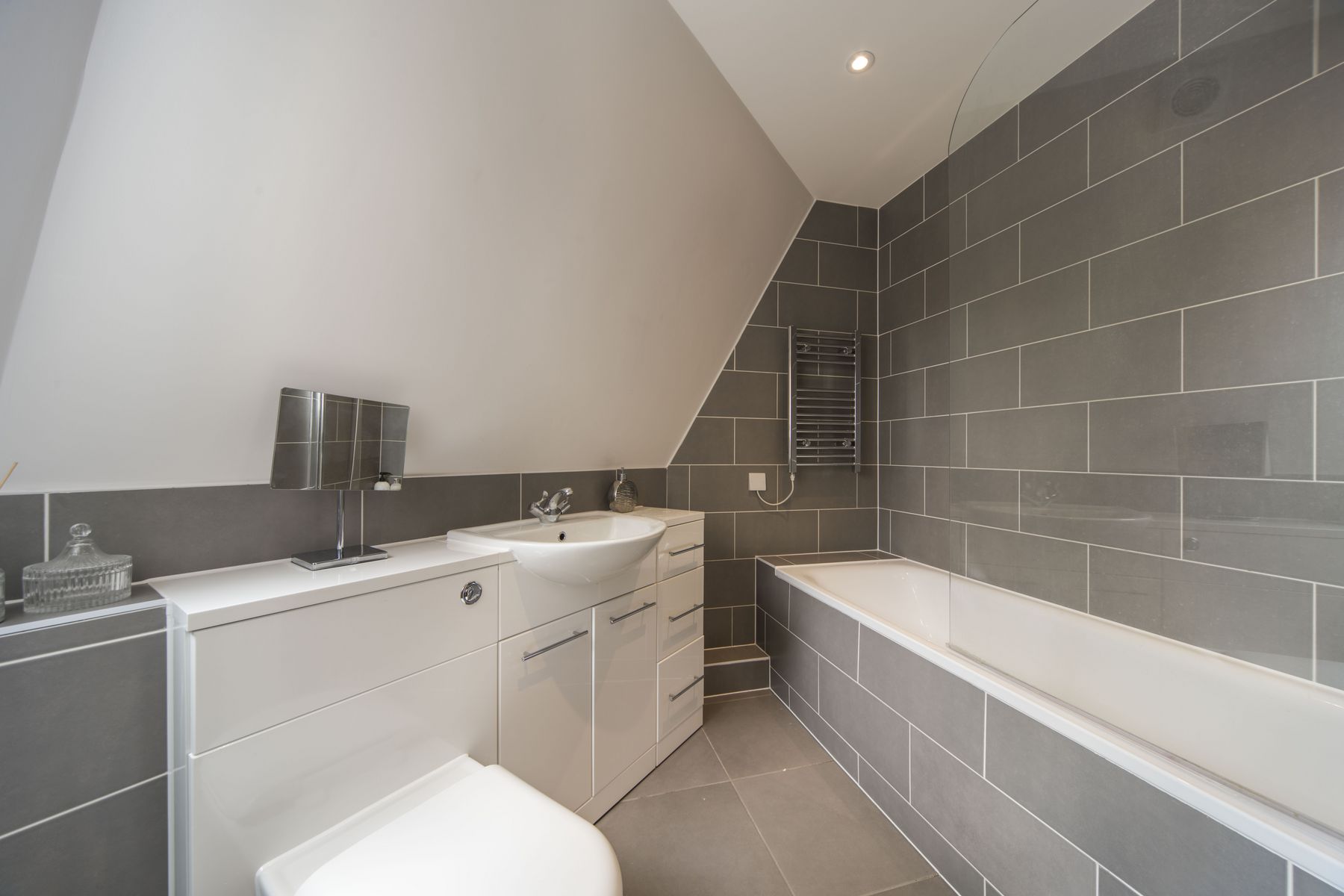 Onebed flats located in the outskirts of Sutton Rooftop Living