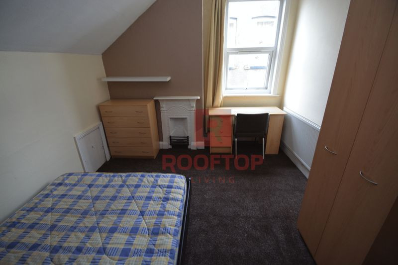Property to rent in 3 St. Michaels Terrace, Leeds from £499.7 Rooftop