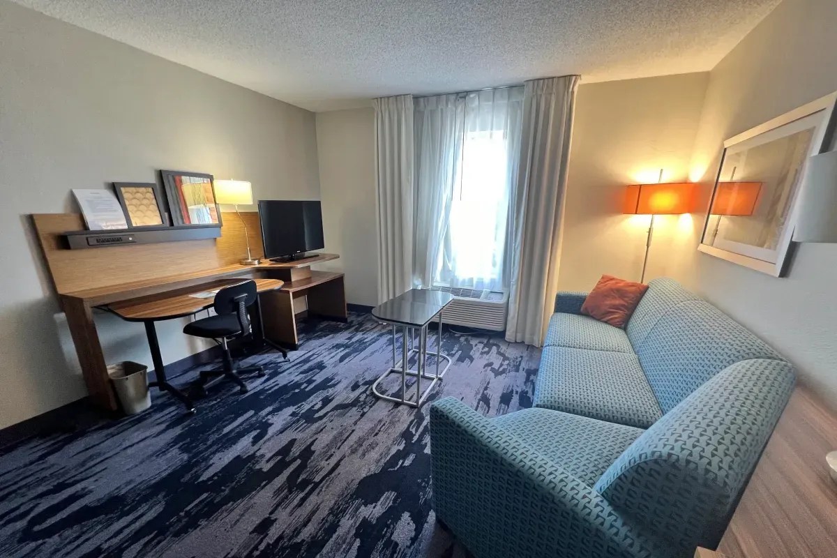 Fairfield Inn & Suites by Marriott Fort Myers Cape Coral Stealth