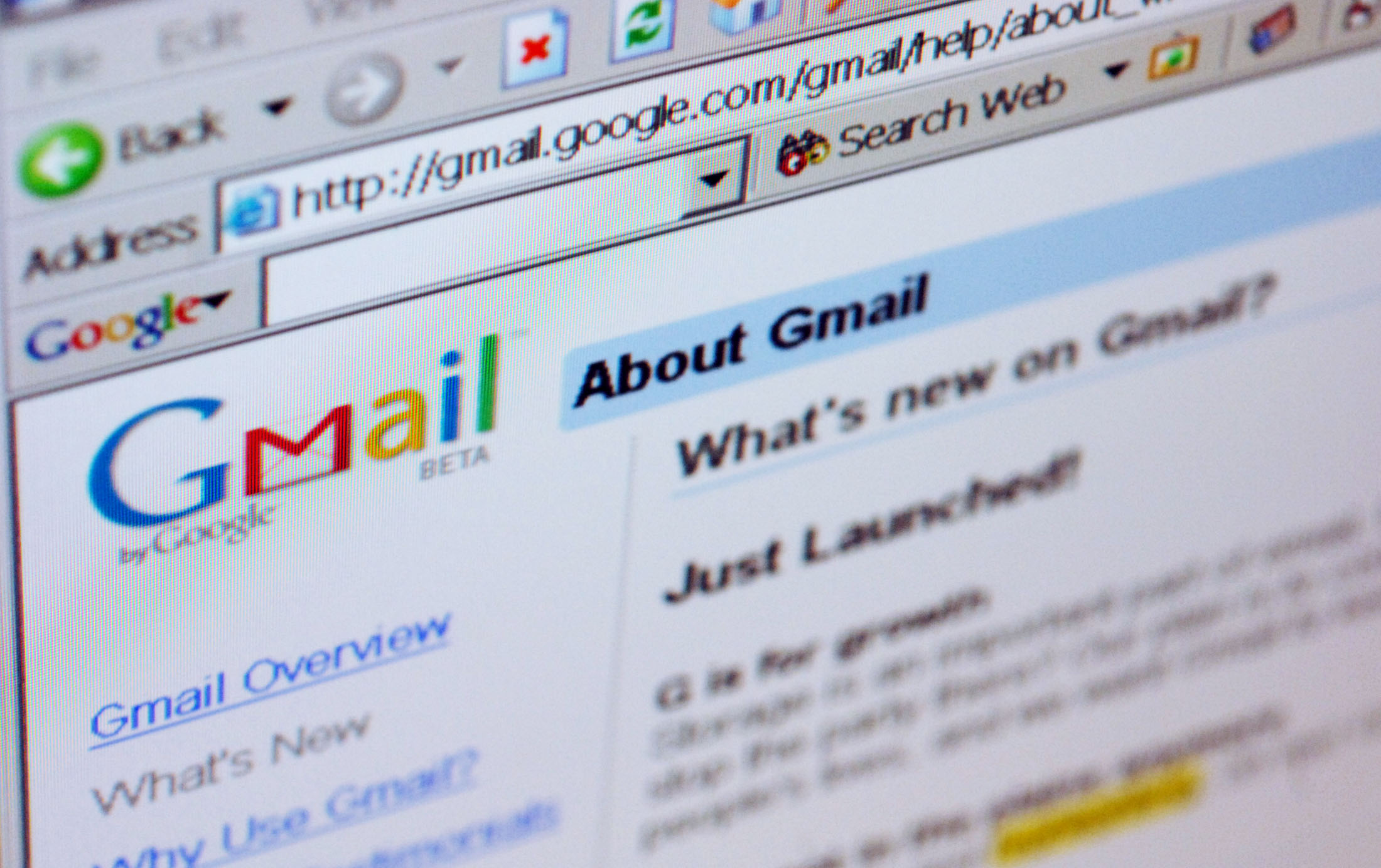 Gmail Outage Google Glitch Sends Emails to Hotmail Account Time