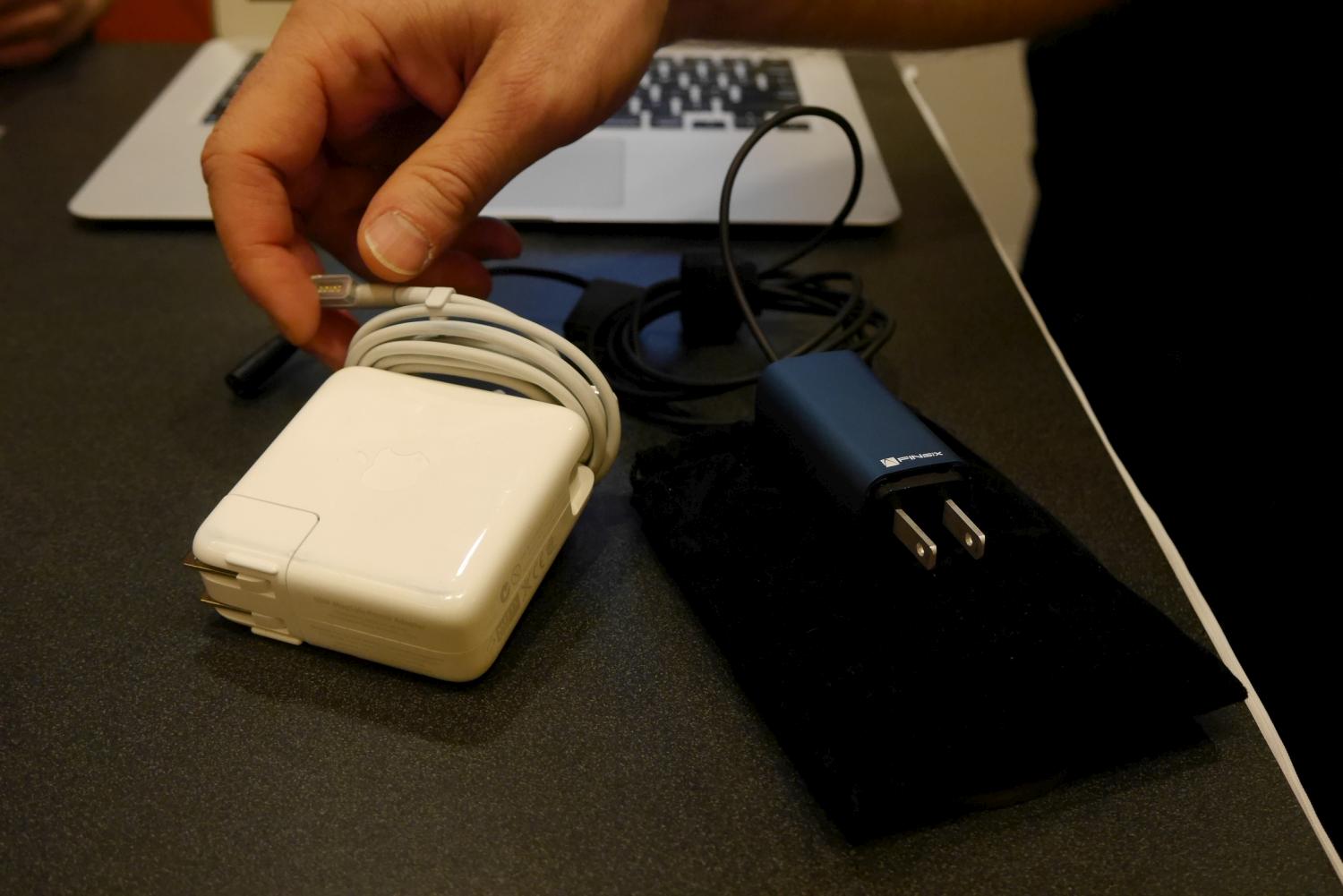 New Laptop Charger Fits in Your Pocket, Has Apple Acquisition Written