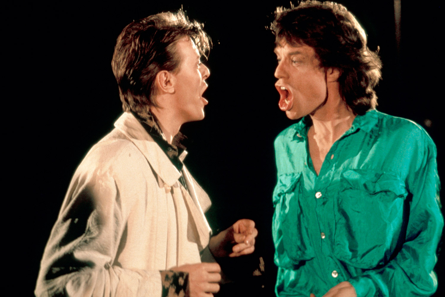 David Bowie and Mick Jagger Dancing in the Street Silent Video TIME