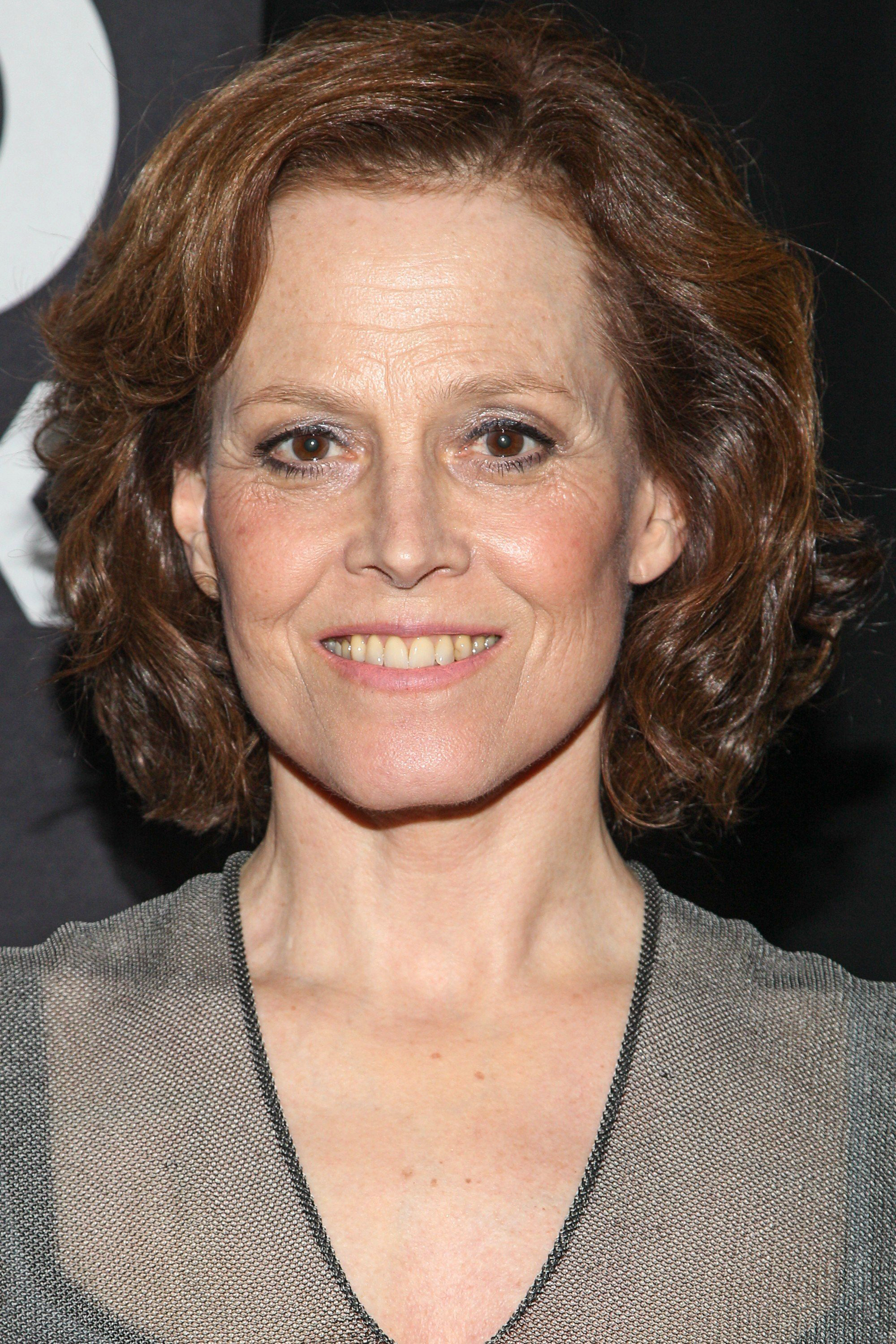 Sigourney Weaver Nude Map Of The World 'Avatar' Sigourney Weaver Commits to Sequels (There Will Be Three) Time