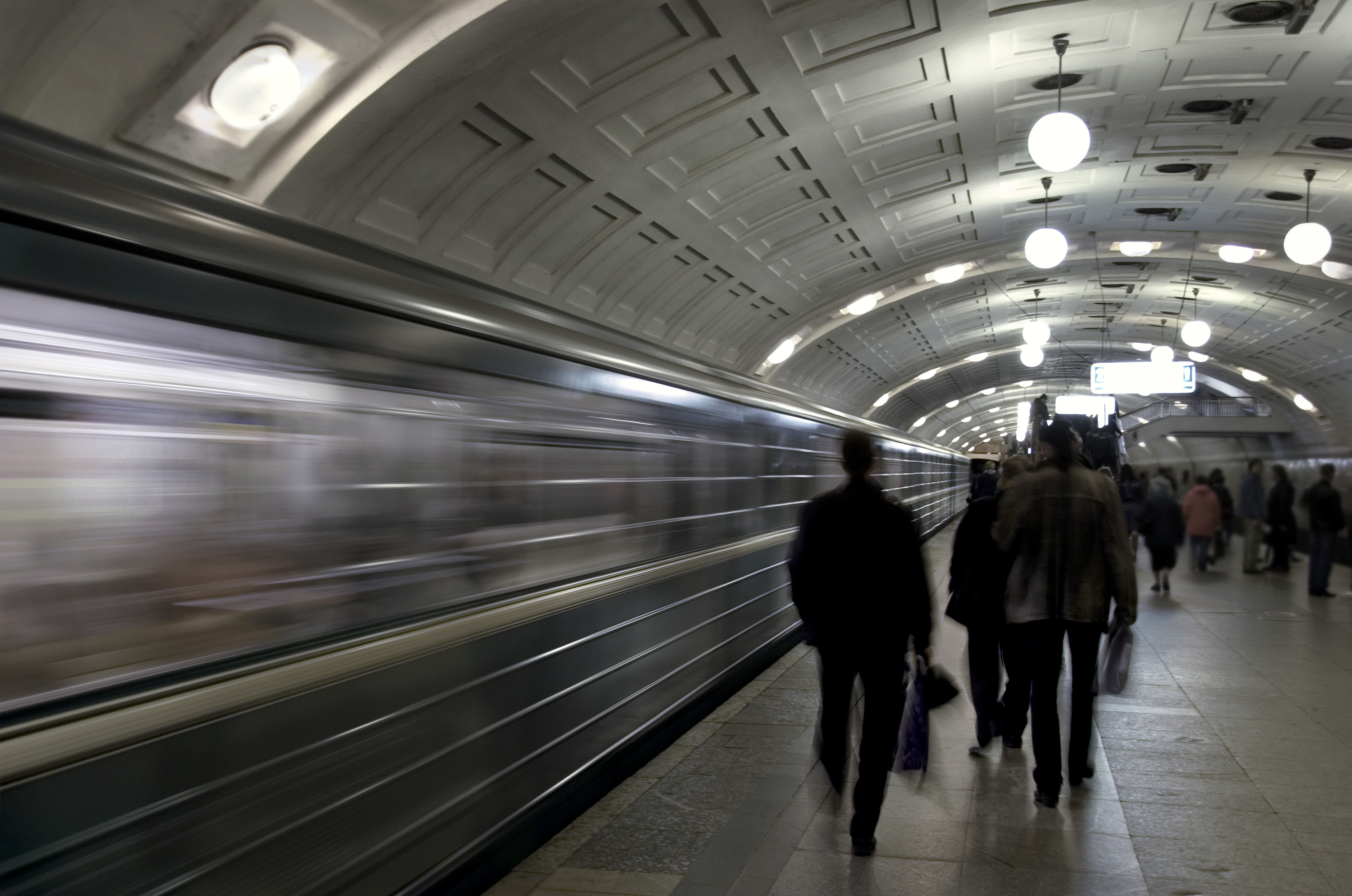 Philadelphia Cops Help a Mom Deliver a Christmas Baby on SEPTA Subway