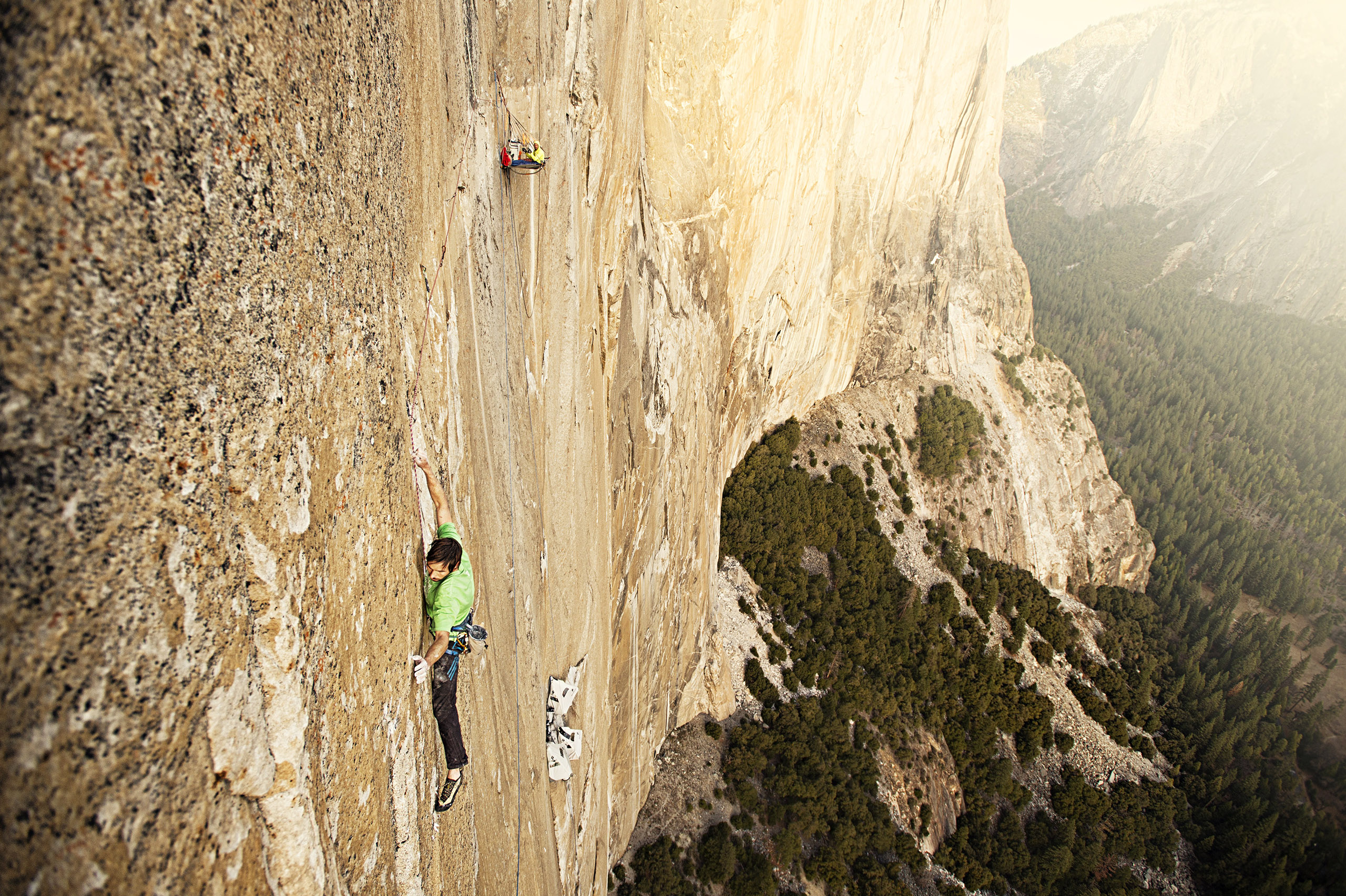 How Two Athletes Climbed Yosemite’s Dawn Wall Time