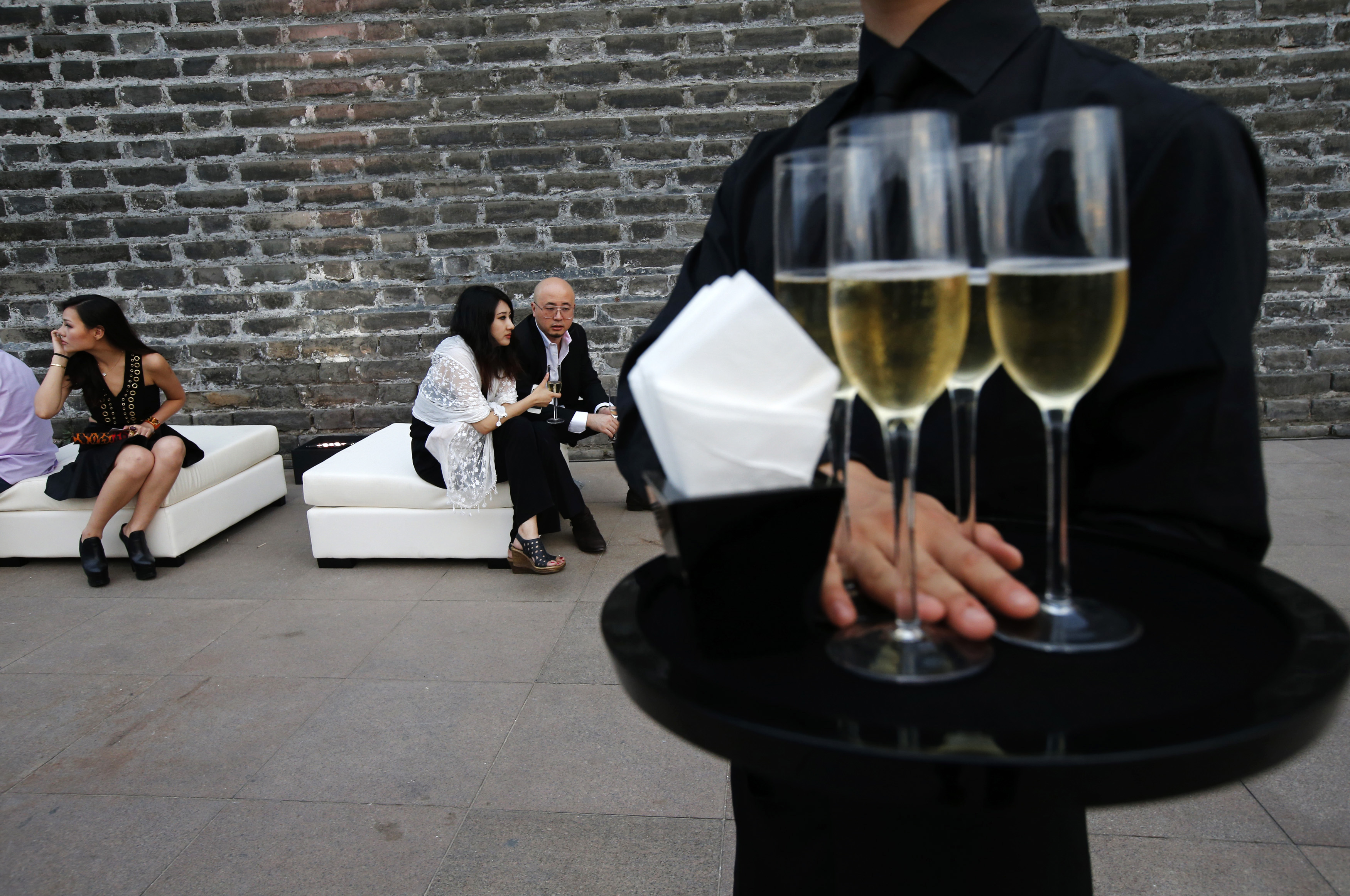 Richest 1 to Own More Wealth Than Rest of World by 2016 Oxfam Time