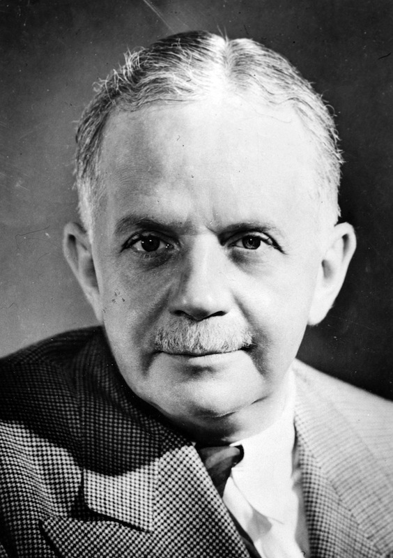 White US professor admits she has pretended to be Black for years Page 3