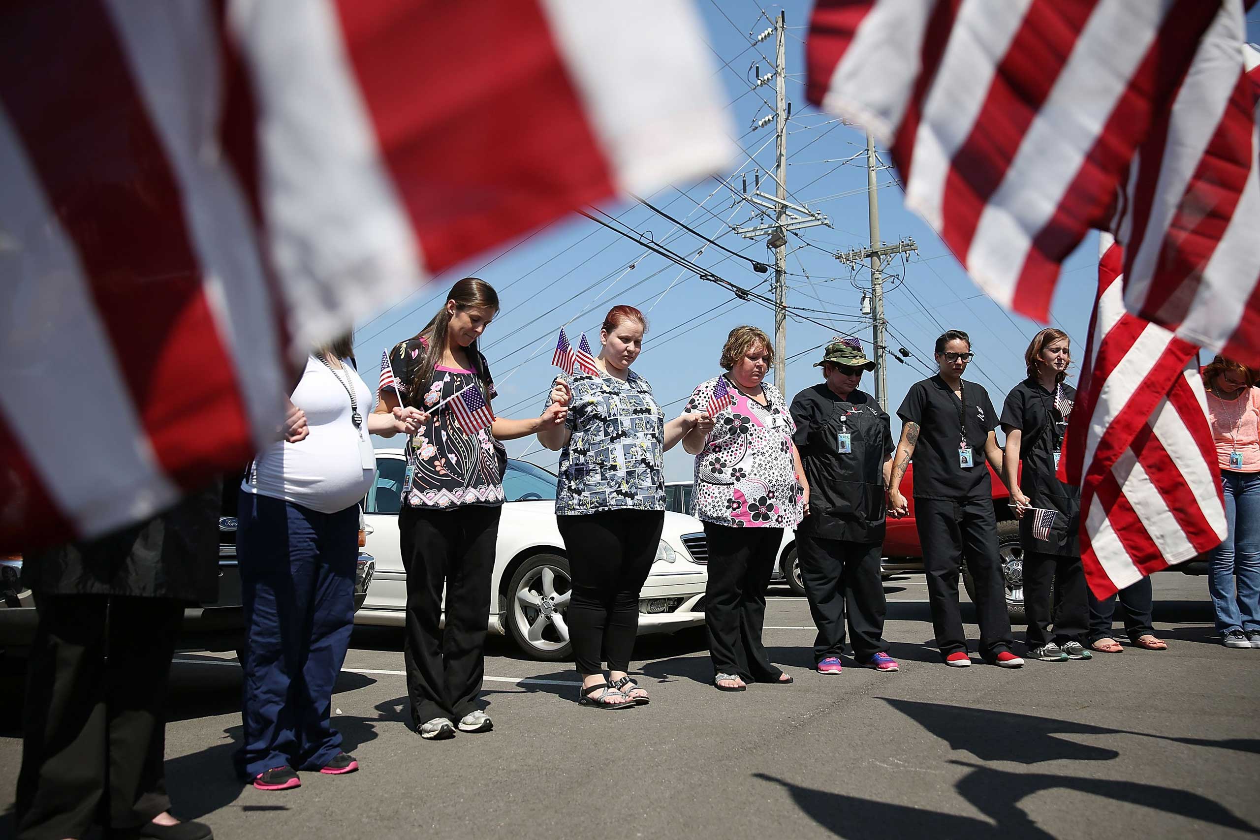 Chattanooga Shooting See Photos of the Aftermath Time