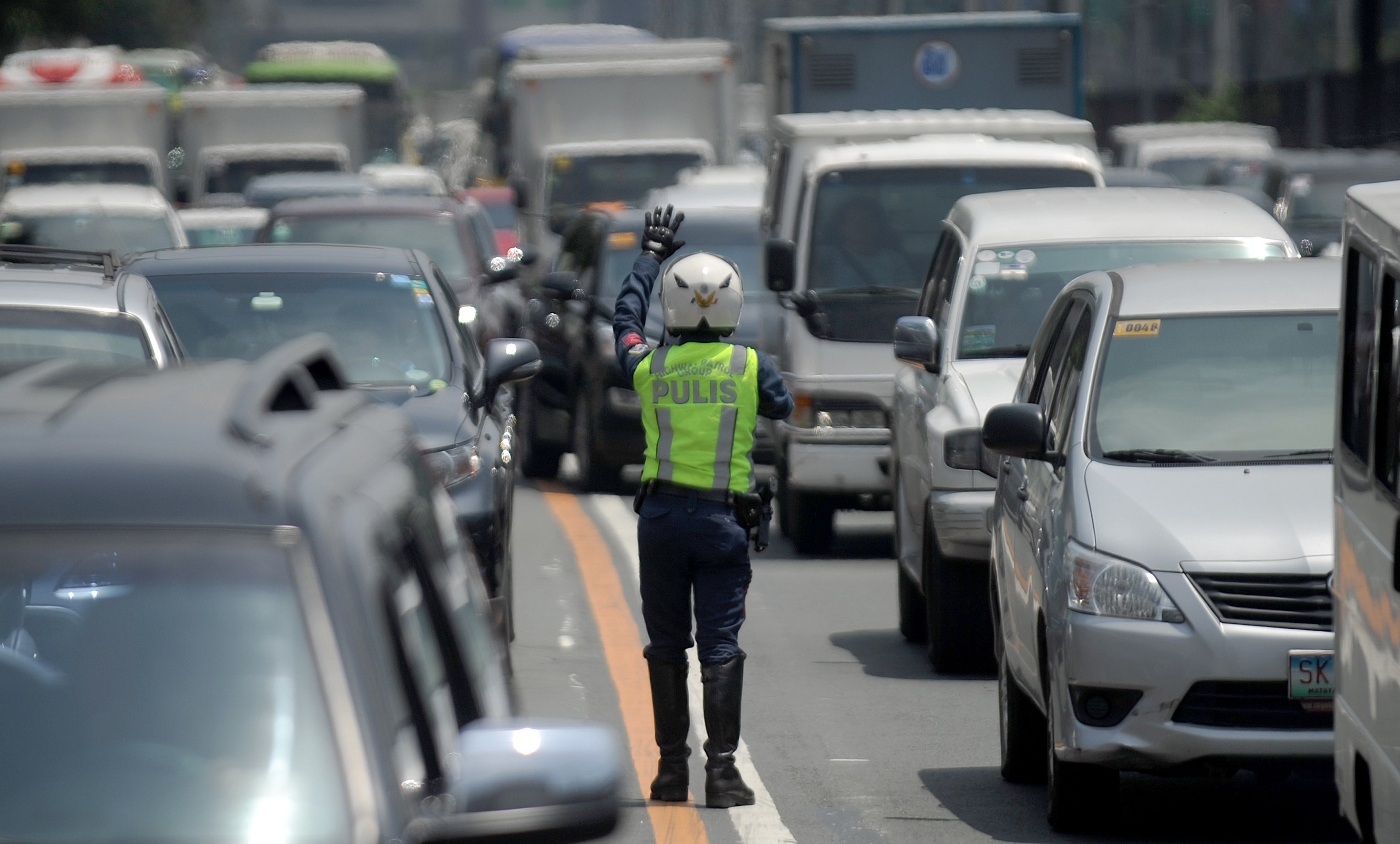 Manila Traffic Official Gets Stuck in Jam, Misses Interview TIME