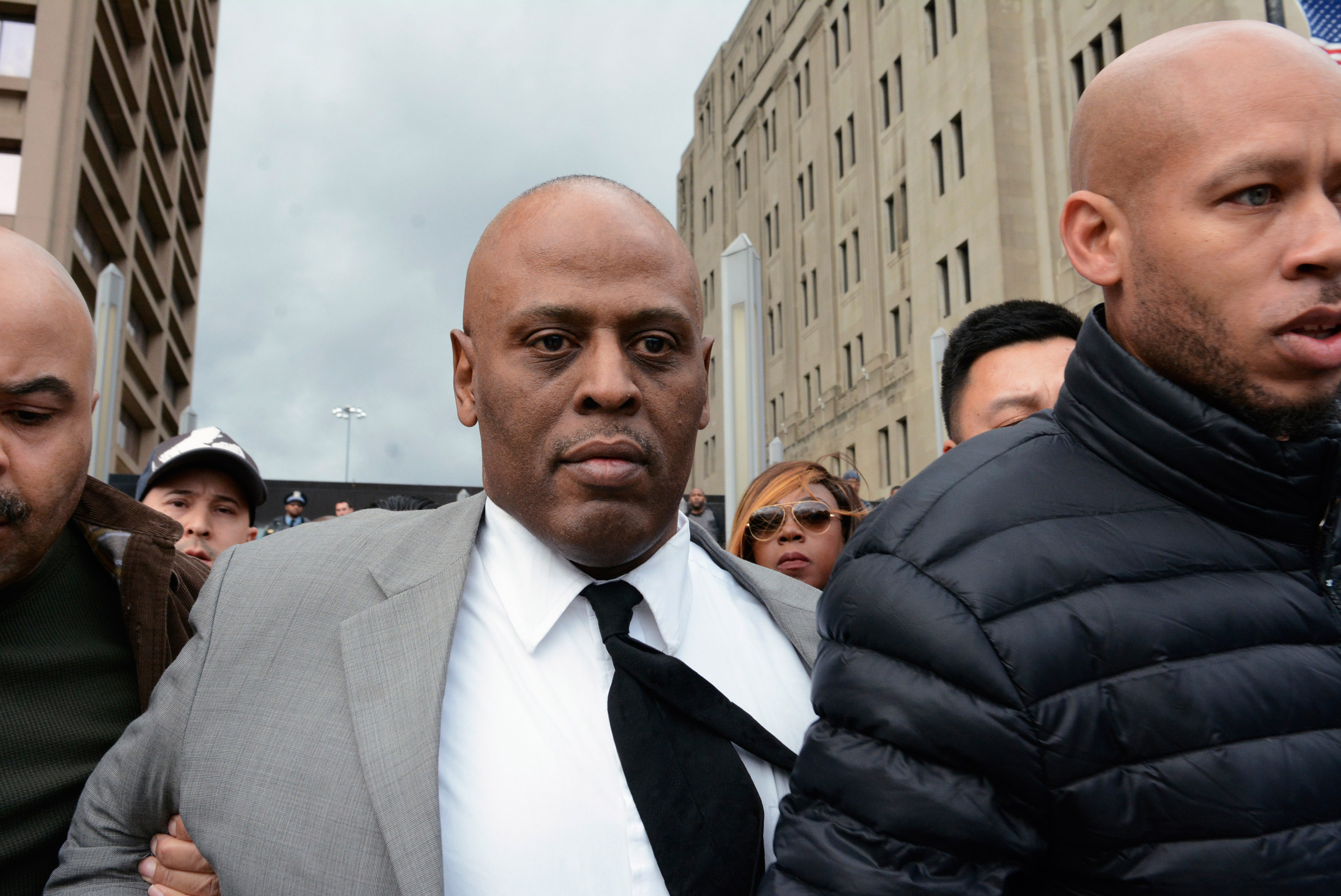 Chicago Police Commander Acquitted in GunMouth Shove Case Time