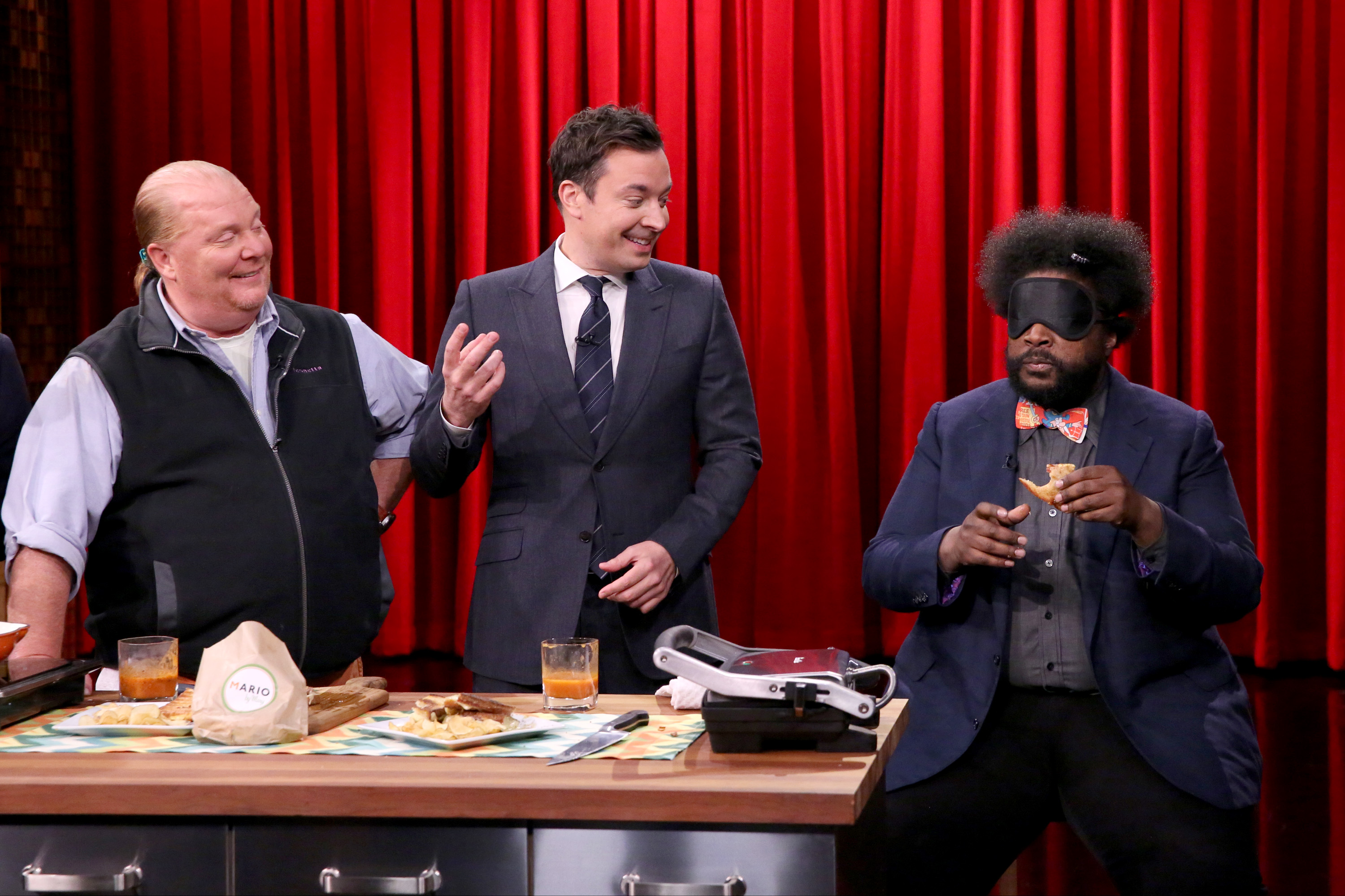 Mario Batali, Jimmy Fallon Have Grilled Cheese CookOff TIME