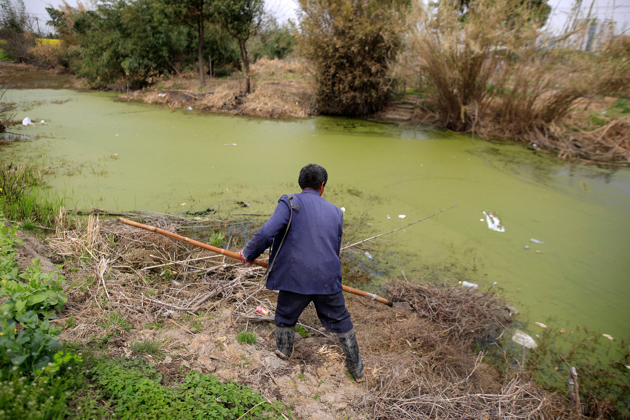 Water Is Polluted in More Than 80 of Chinese Wells TIME