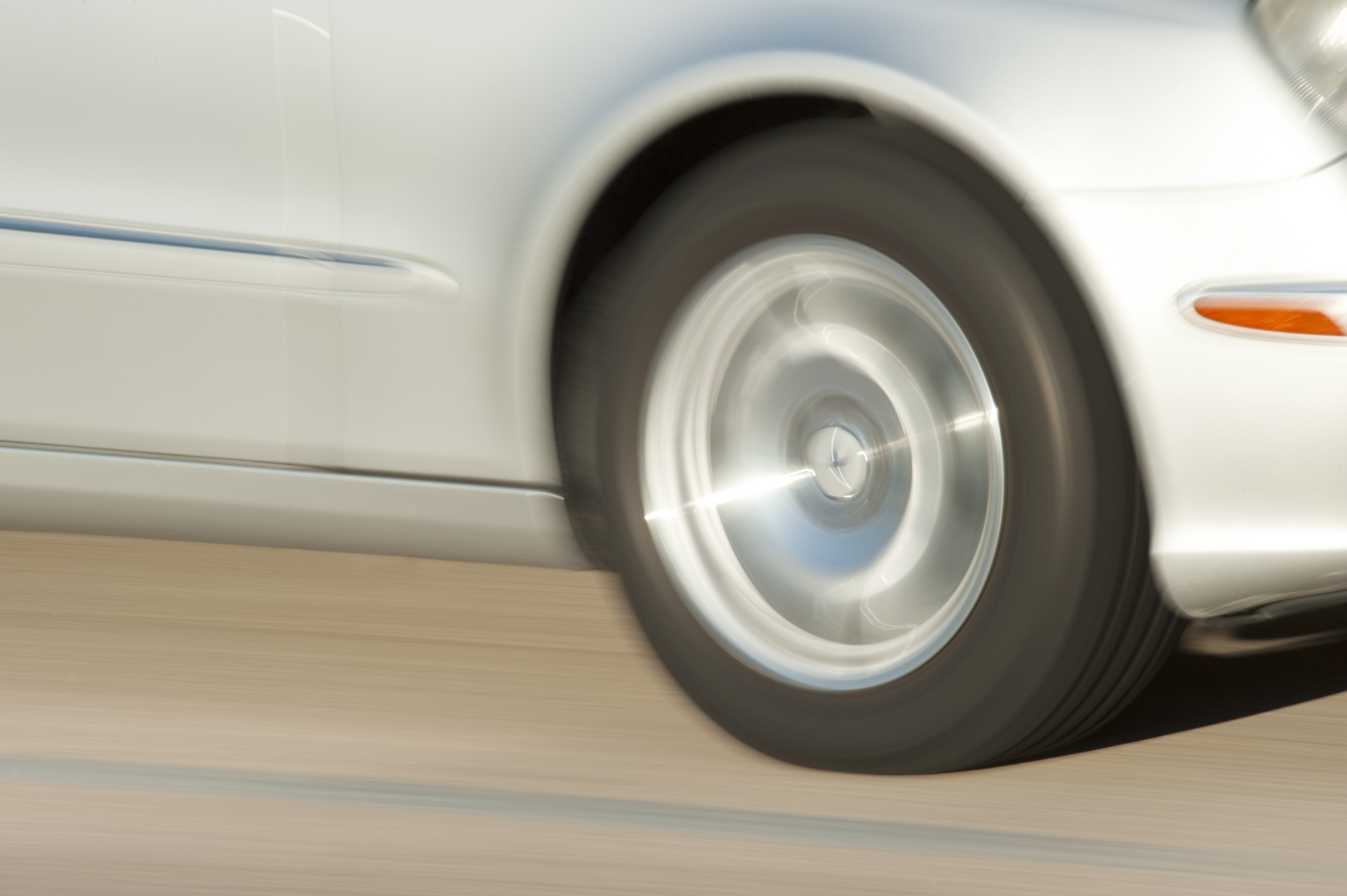 Omnidirectional Wheels Let Cars Roll Sideways, by Liddiard TIME