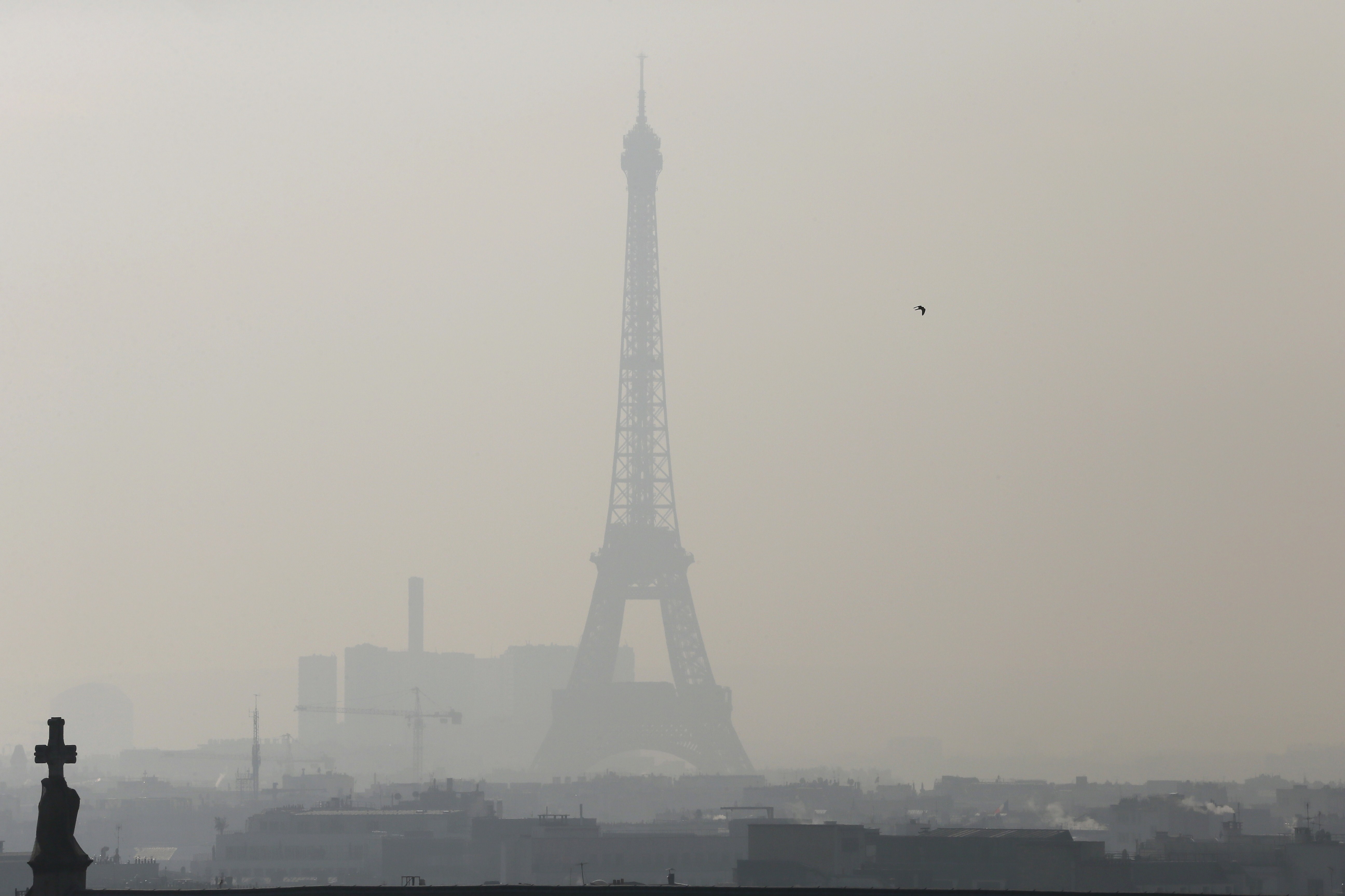 Air Pollution Paris Expands Driving Restrictions TIME