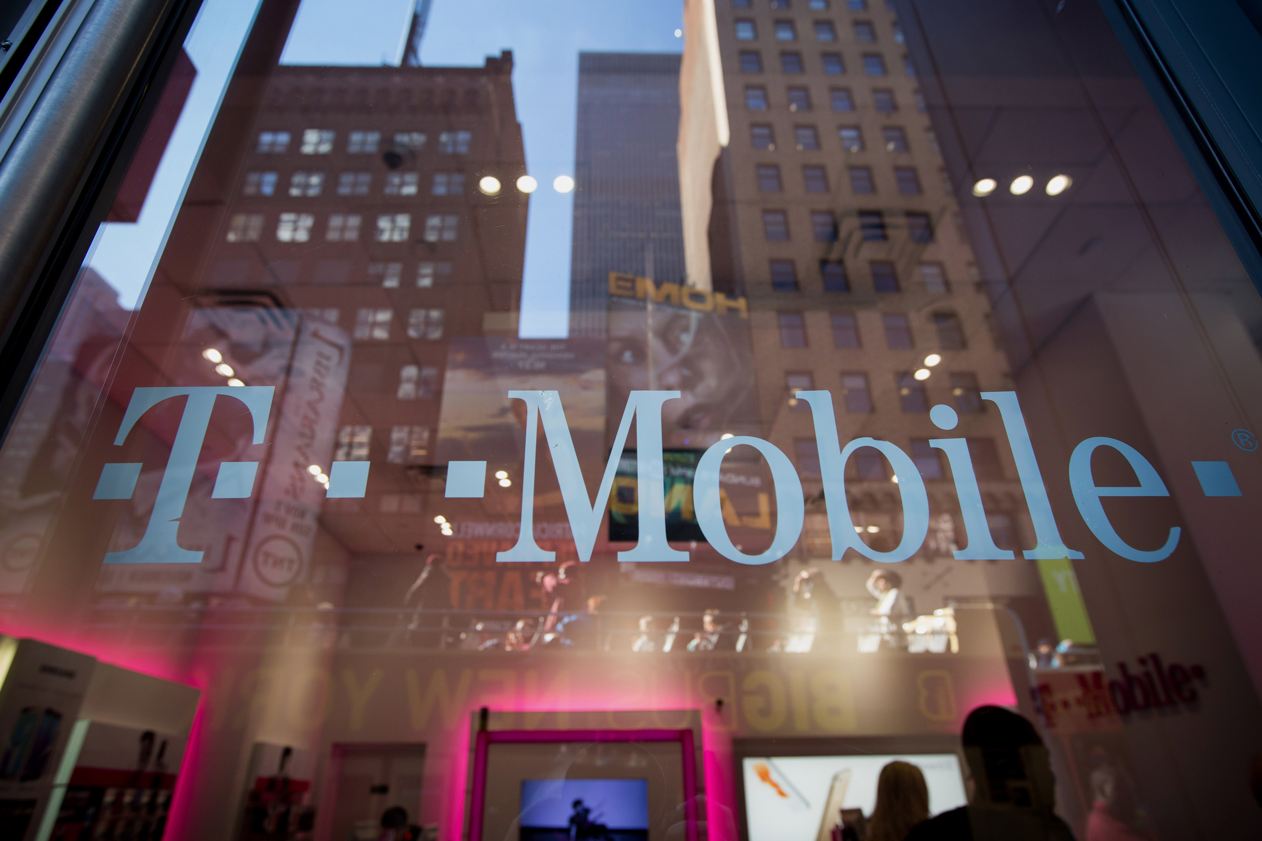 TMobile Upgrades Unlimited Data Plan to Counter Verizon TIME